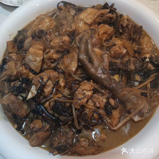 伊春天天嘉宴东北菜馆