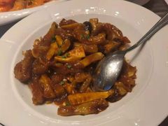 -泓历皇朝酒店(东亭店)