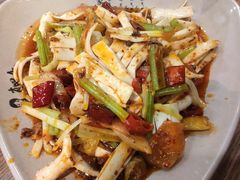 -肖四女乐山跷脚牛肉(世博源店)