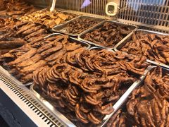 -张鸭子重庆特产卤味小吃(未来国际店)