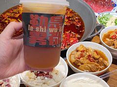 -萍姐火锅·公路夜市(武汉首店)