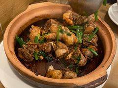 沙姜焗鸡煲-大唐靓汤江门私房菜(景田店)