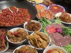 -萍姐火锅·公路夜市(武汉首店)