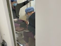 -欢乐口腔(望京分院)