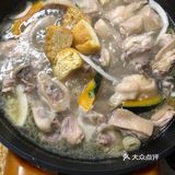 在拿两袋潮汕潮庭的牛肉牛筋丸不要太美啦！