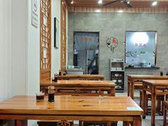 -陆振兴(东环店)