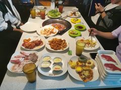 -佰烧海鲜烤肉火锅自助(世茂国际广场店)