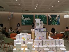 -奈雪的茶(中华广场店)