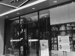 -一代眼镜·蔡司配镜(浦东大拇指广场店)