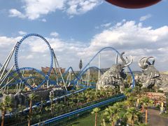 -七彩云南欢乐世界