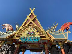 -七彩云南欢乐世界