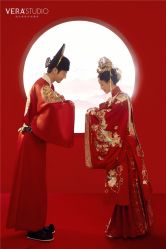 -至臻微拉婚纱摄影