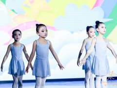 -炫艺舞蹈培训中心(枫尚奥特莱斯店)