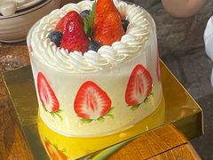 -皇家美孚(山东路家乐福店)