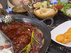 -乖嬢嬢重庆老火锅(南联店)