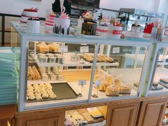 面包甜点陈列柜-执茶识麦(万达华府店)