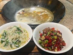 -印象老灶台三下锅·湘西本土原味菜(天门山索道店)