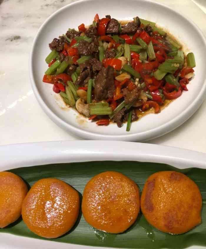 齐富客家王-"价格合理,味道过得去,但是人多,服务太混.