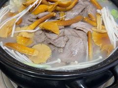 -九寨特色牦牛肉汤锅 羊肉汤锅