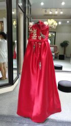 点击看大图 -南京宝娜嫁衣婚纱礼服馆(中央路店)