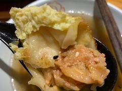 鱼籽虾仁生煎-恋萍小吃(时代店)