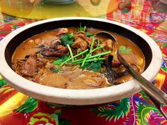 -闯关东东北农家菜(崂山石老人店)