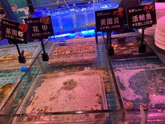 -领鲜活海鲜榴莲自助火锅(东门店)
