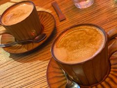 -Common Table · Brunch & Coffee