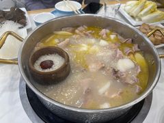 -朴小妹人参鸡汤火锅(长白山万达店)
