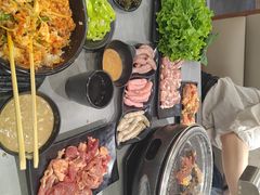 -啊美丽炭火烤肉(滑翔一店)