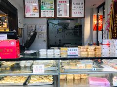 面包甜点陈列柜-矮子馅饼(大成路店)