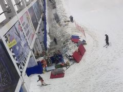 -乔波室内滑雪场