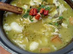 -周鱼小馆石锅酸菜鱼(活力汇店)