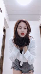 中发-FRIDAY星期五专业美发沙龙