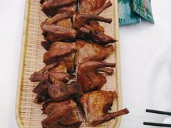 -五谷芳乳鸽王(梅沙老店)