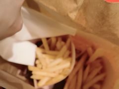 -麦当劳(中二横路店)