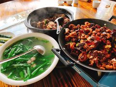 -乡巴佬鼎锅饭