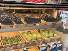 面包甜点陈列柜-茶百道(新城市广场店)