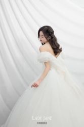 -Lady  Jane高端婚纱礼服馆
