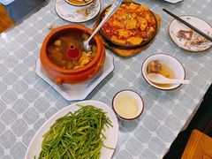 野生菌汽锅鸡-小厨子私房菜·云南美食店