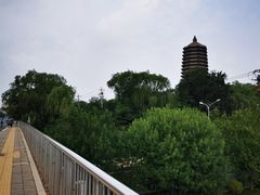 -玲珑塔公园