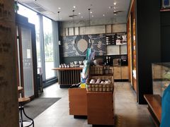 -星巴克(广州白云万达2层店)