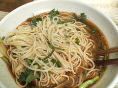-沉香牛肉面