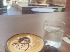 -潮一不贰·法式甜品·生日蛋糕·西式简餐(外滩店)