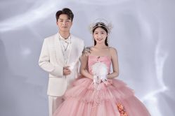 -莫兰迪婚纱摄影