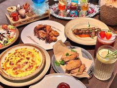 -阡陌上花园设计师民宿(深圳坪洲地铁站店)