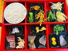 -勺子米线·云南传统小吃市集(四方街店)
