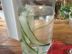 黄瓜水-老佛爷正宗铜炉蛙锅(五道口店)