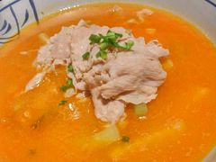 -云海肴·汽锅鸡·云南菜(天山百盛优客店)