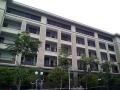 -浙江大学附属中学(丁兰校区)